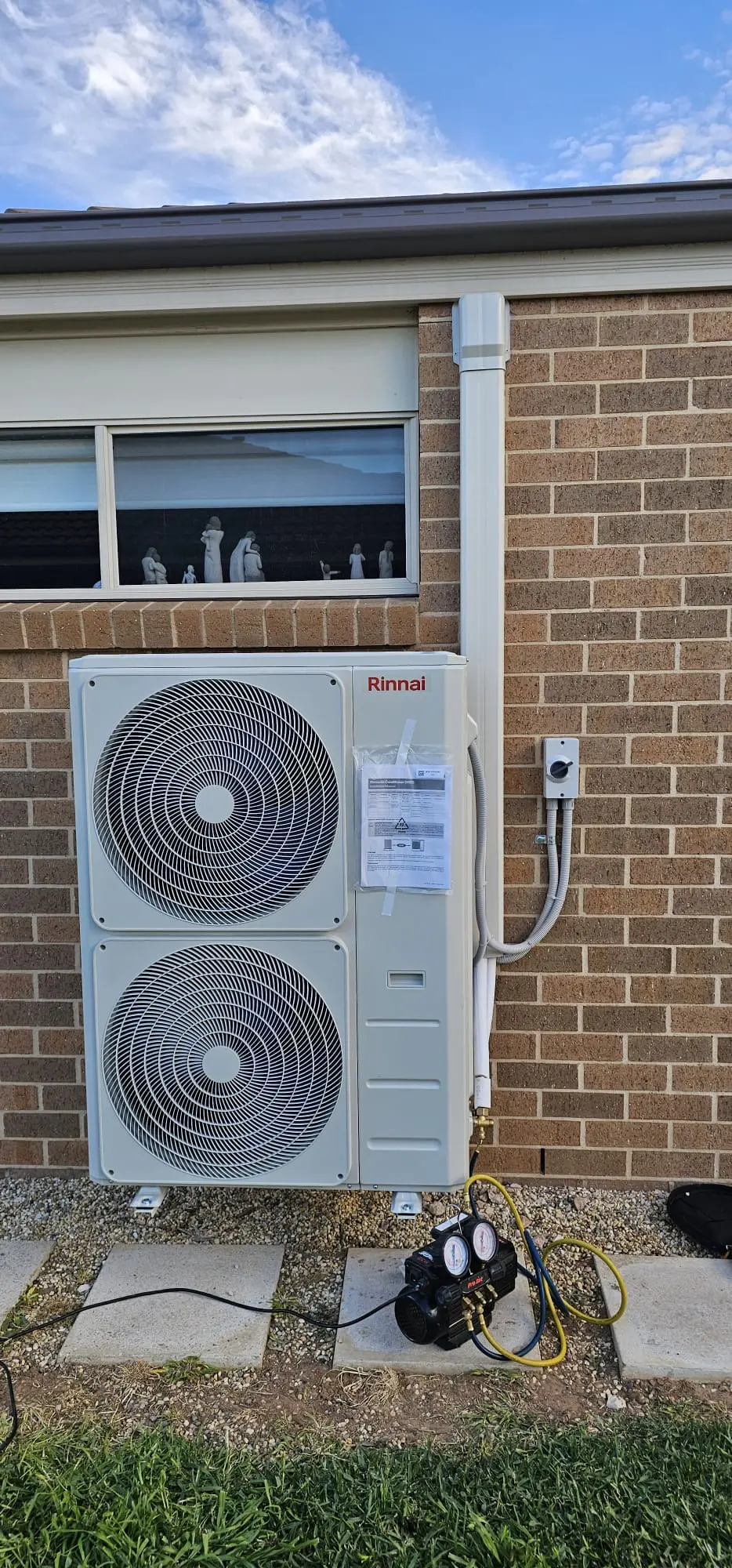 Split system air conditioning installation in Melbourne
